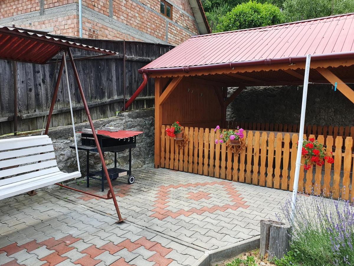 Bed and Breakfast Rózsa Panzió Rimetea Exterior foto